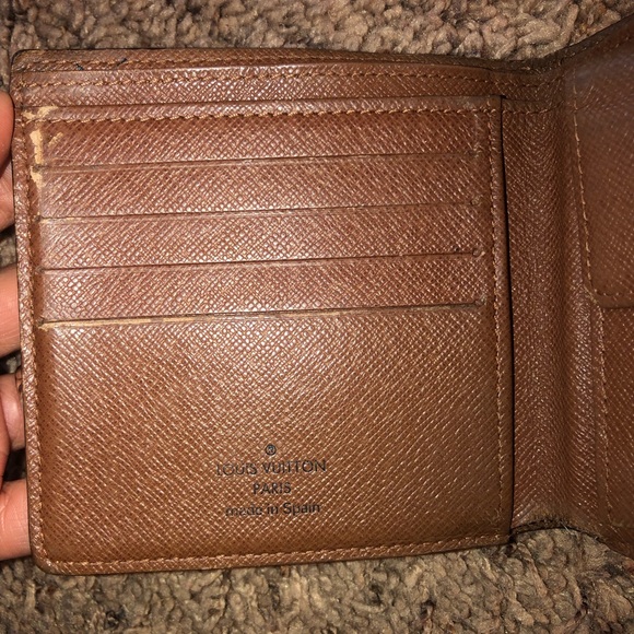 Louis Vuitton men’s wallet - Picture 6 of 8
